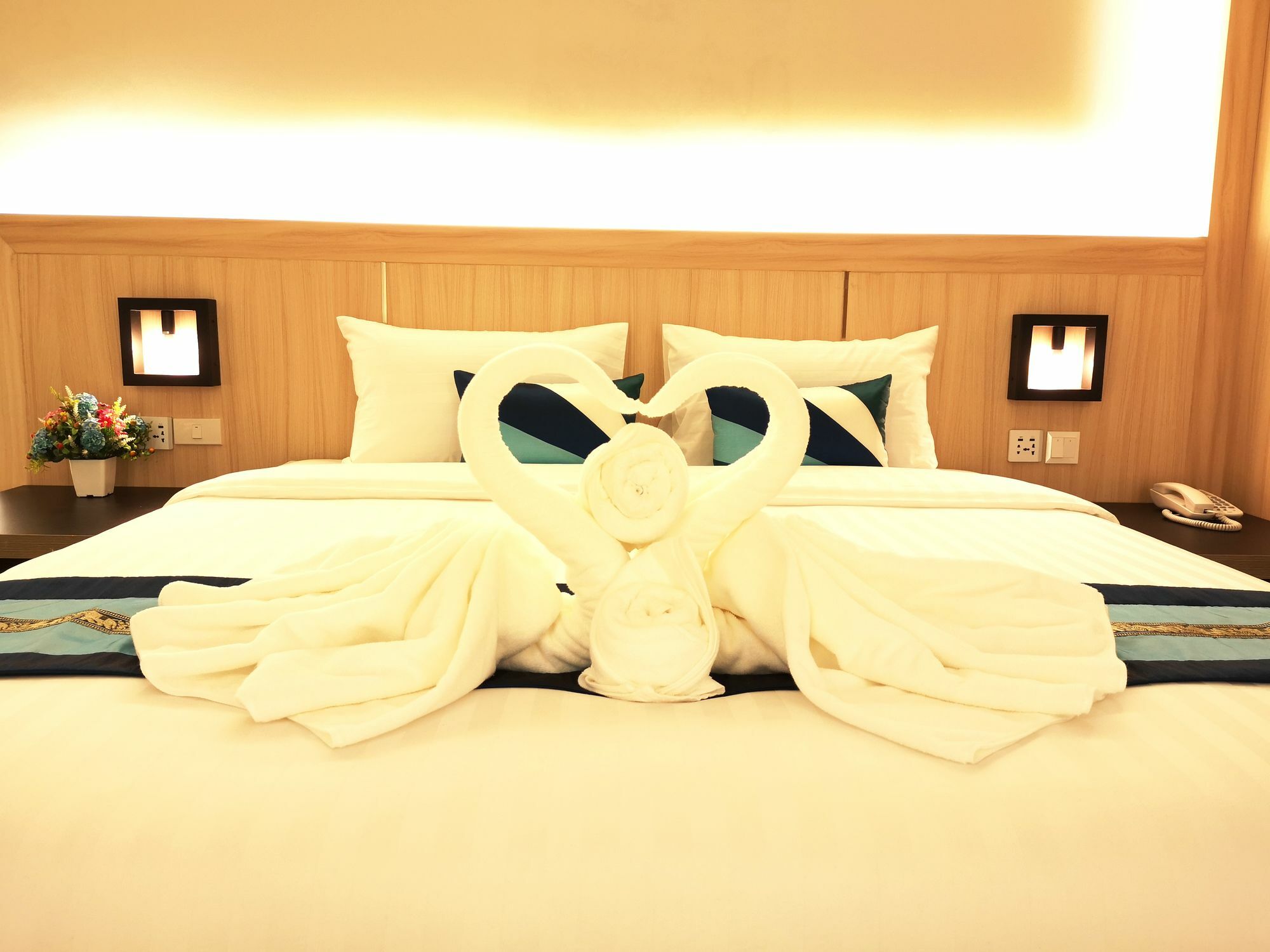 O2 Luxury Hotel Μπανγκόκ Εξωτερικό φωτογραφία