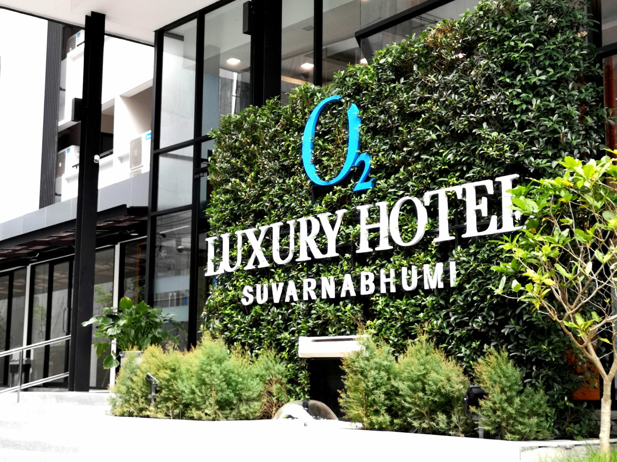 O2 Luxury Hotel Μπανγκόκ Εξωτερικό φωτογραφία